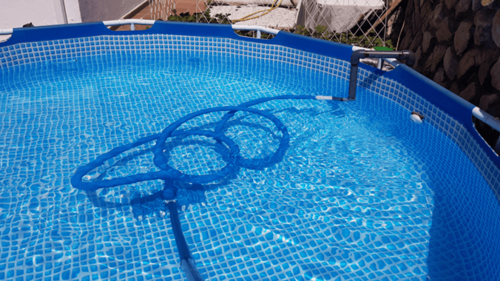 LIMPIAR PISCINA Cómo limpiar fondo piscina muy sucio este verano